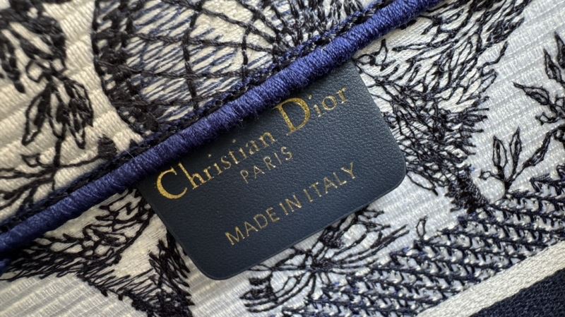 Christian Dior Shopping Bags